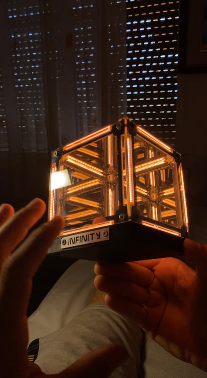 2x Infinity Cube™ 4D